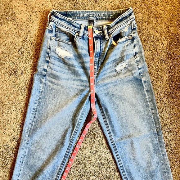 American Eagle Mom Jean Medium Wash Size 0 Regular - Picture 5 of 8